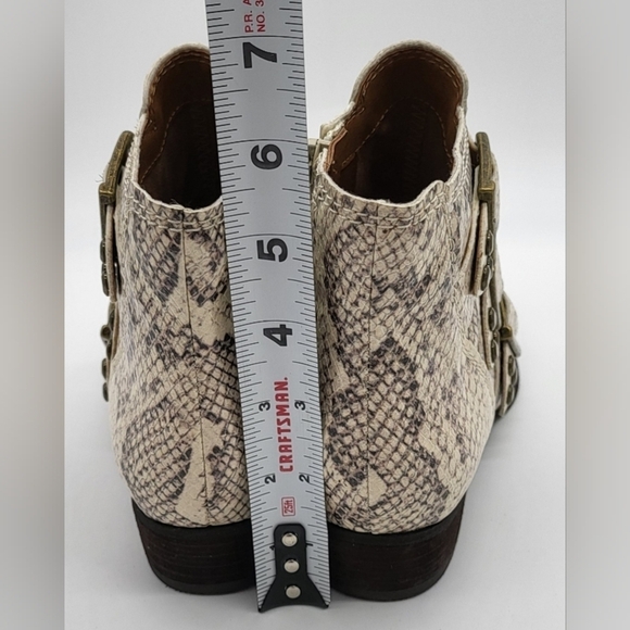 1072- Zodiac Adele Birch Snake Vegan Ankle Boots Size 6 M NWT - Picture 6 of 11